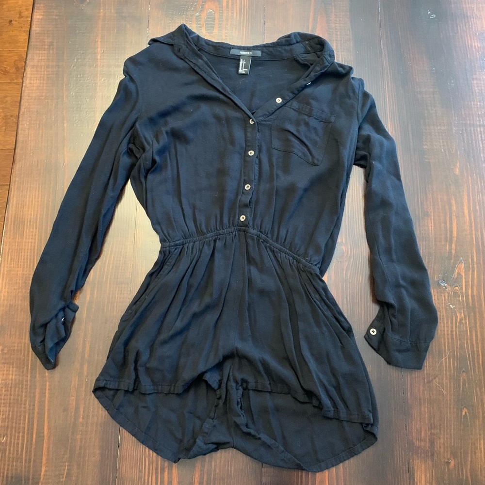 short black romper (with pockets!)